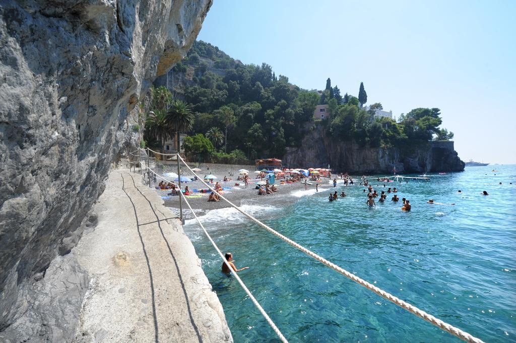 Villa Pietra Santa โปซิตาโน ภายนอก รูปภาพ