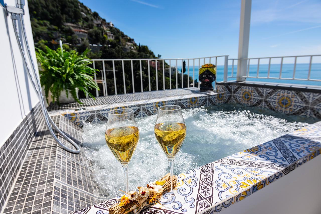 Villa Pietra Santa โปซิตาโน ภายนอก รูปภาพ